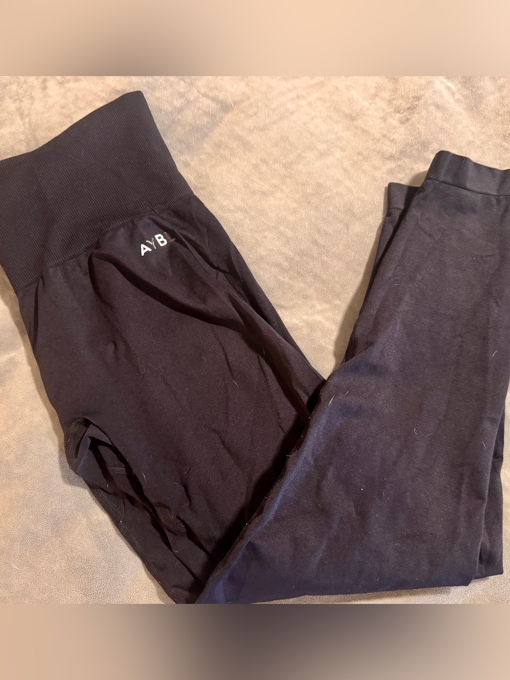 AYBL Scrunched Black Leggings Size M Empower Seamless High Waisted Pilling